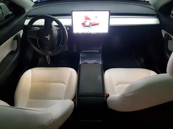 7SAYGDEF7NF397009 2022 TESLA MODEL Y - Image 8