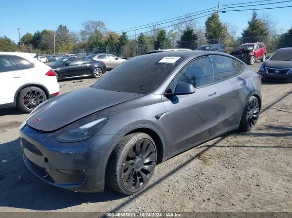7SAYGDEF7NF397558 2022 TESLA MODEL Y - Image 2