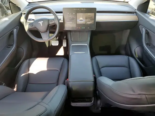 7SAYGDEF7NF407781 2022 TESLA MODEL Y - Image 8
