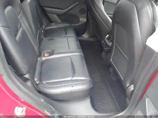 7SAYGDEF7NF409191 2022 TESLA MODEL Y - Image 8
