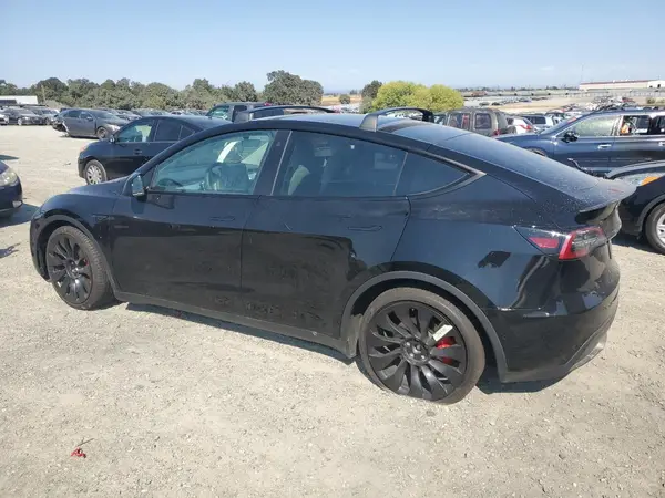 7SAYGDEF7NF411300 2022 TESLA MODEL Y - Image 2