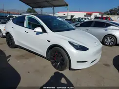 7SAYGDEF7NF439503 2022 TESLA MODEL Y