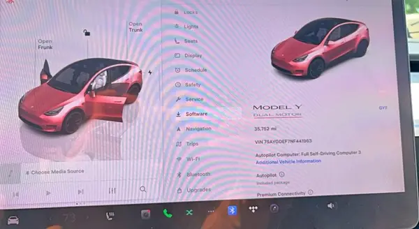 7SAYGDEF7NF441963 2022 TESLA MODEL Y - Image 8
