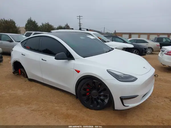 7SAYGDEF7NF452574 2022 TESLA MODEL Y - Image 1