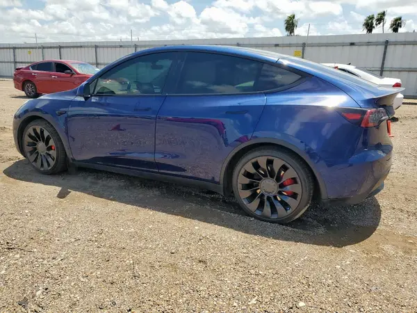 7SAYGDEF7NF463669 2022 TESLA MODEL Y - Image 2