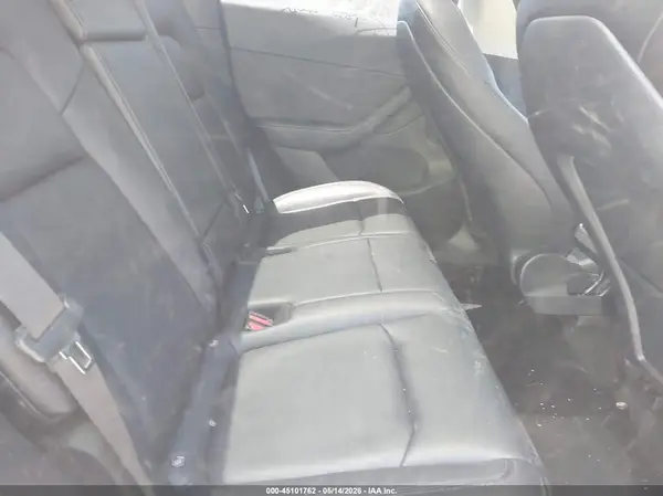 7SAYGDEF7NF465132 2022 TESLA MODEL Y - Image 8