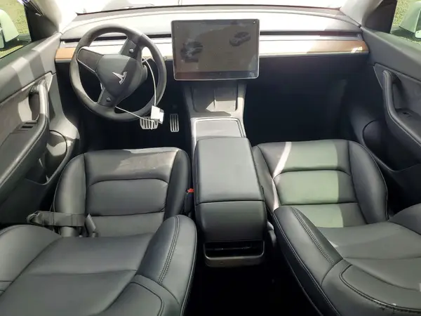 7SAYGDEF7NF486532 2022 TESLA MODEL Y - Image 8