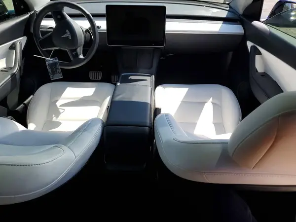7SAYGDEF7NF489172 2022 TESLA MODEL Y - Image 8