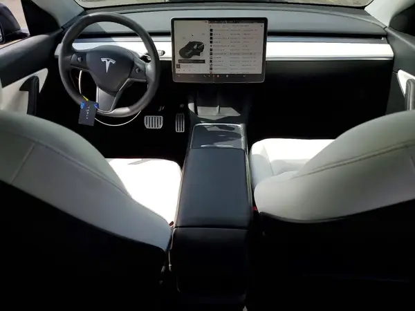 7SAYGDEF7NF494291 2022 TESLA MODEL Y - Image 8