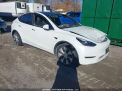 7SAYGDEF7NF500073 2022 TESLA MODEL Y