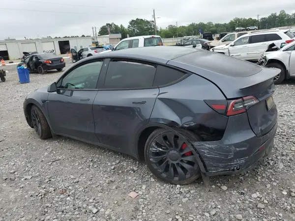 7SAYGDEF7NF507184 2022 TESLA MODEL Y - Image 2