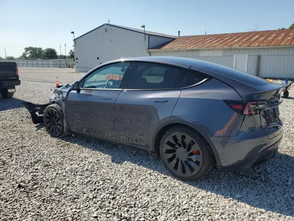 7SAYGDEF7NF514667 2022 TESLA MODEL Y - Image 2