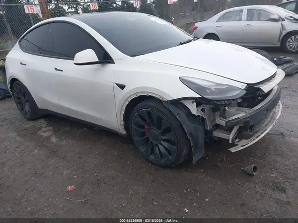 7SAYGDEF7NF517939 2022 TESLA MODEL Y - Image 1