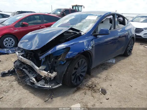 7SAYGDEF7NF529914 2022 TESLA MODEL Y - Image 2