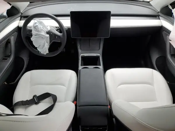 7SAYGDEF7NF530836 2022 TESLA MODEL Y - Image 8