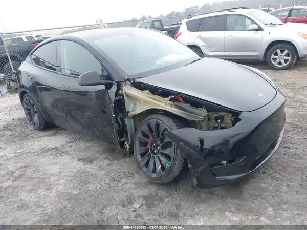 7SAYGDEF7NF531405 2022 TESLA MODEL Y - Image 1