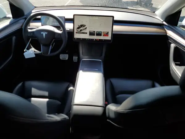 7SAYGDEF7NF535809 2022 TESLA MODEL Y - Image 8