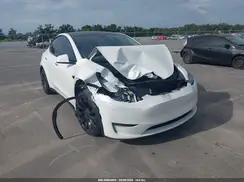 7SAYGDEF7NF538970 2022 TESLA MODEL Y