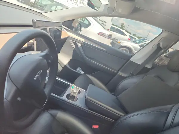 7SAYGDEF7NF544624 2022 TESLA MODEL Y - Image 8