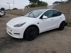 7SAYGDEF7NF553288 2022 TESLA MODEL Y