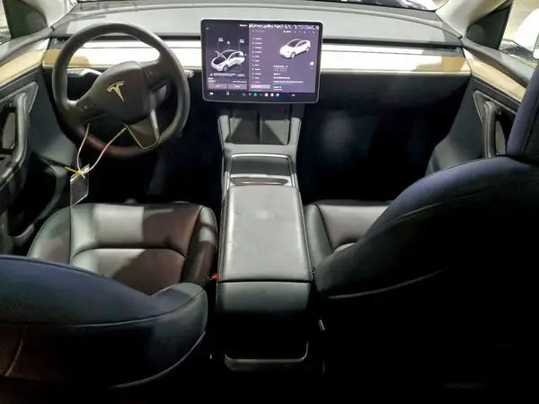 7SAYGDEF7PA049310 2023 TESLA MODEL Y - Image 8