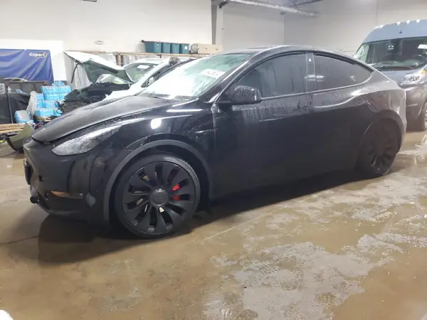 7SAYGDEF7PF584348 2023 TESLA MODEL Y - Image 1