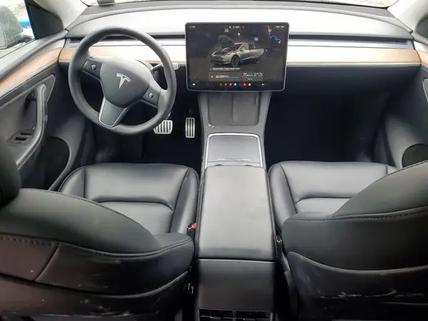 7SAYGDEF7PF588190 2023 TESLA MODEL Y - Image 8