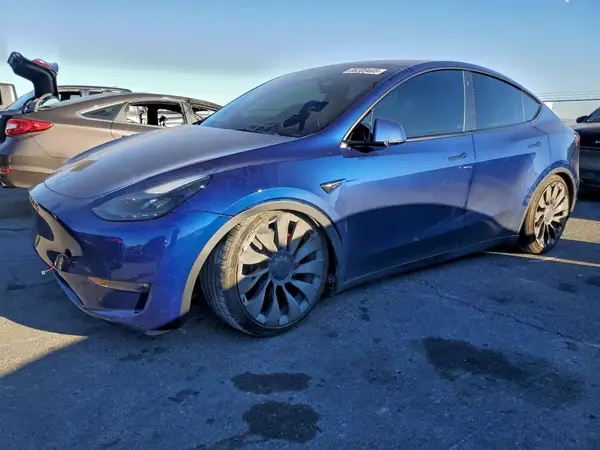 7SAYGDEF7PF770116 2023 TESLA MODEL Y - Image 1