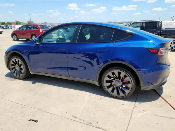 7SAYGDEF7PF778345 2023 TESLA MODEL Y - Image 2