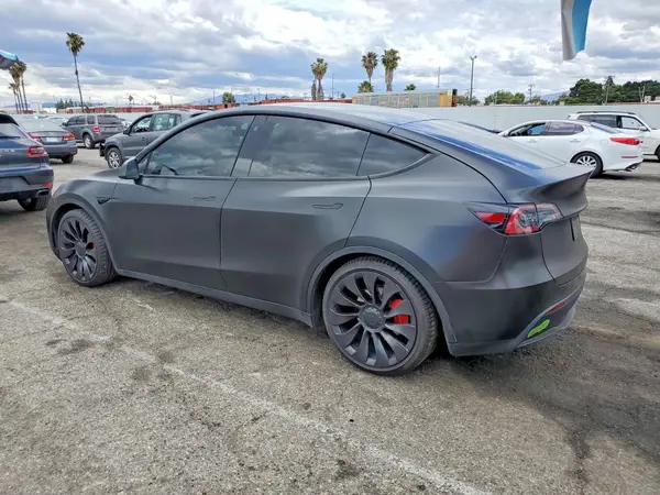 7SAYGDEF7PF783190 2023 TESLA MODEL Y - Image 2
