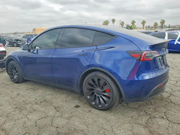7SAYGDEF7PF783514 2023 TESLA MODEL Y - Image 2