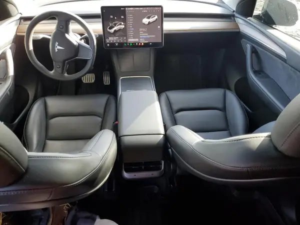 7SAYGDEF7PF786817 2023 TESLA MODEL Y - Image 8