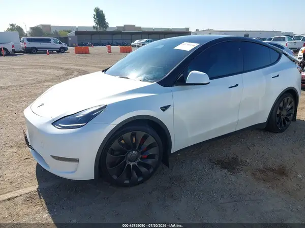 7SAYGDEF7PF804023 2023 TESLA MODEL Y - Image 2