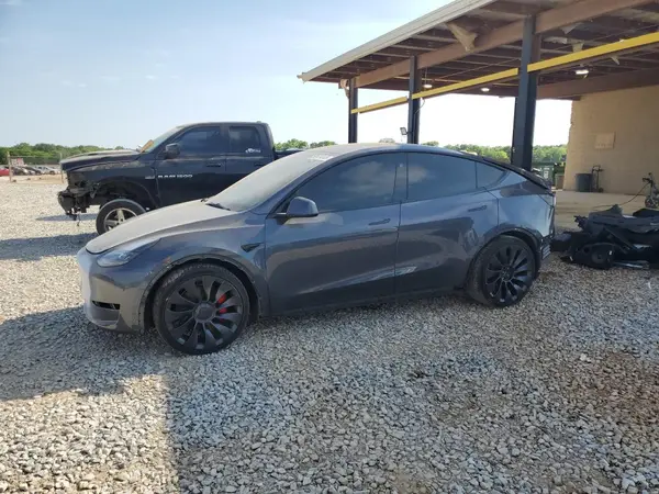 7SAYGDEF7PF845560 2023 TESLA MODEL Y - Image 1