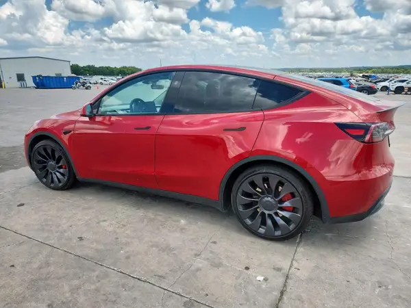 7SAYGDEF7PF867462 2023 TESLA MODEL Y - Image 2