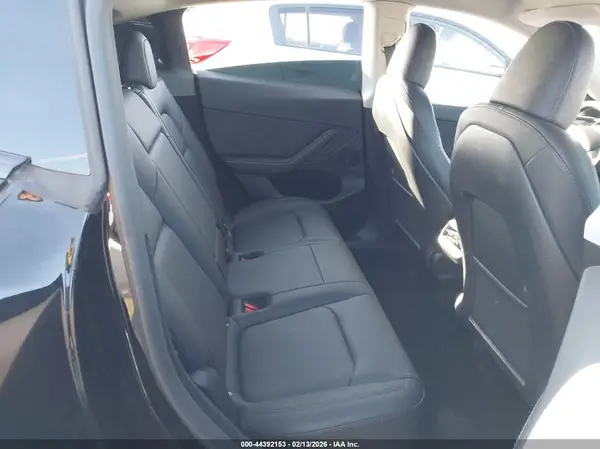 7SAYGDEF7PF873245 2023 TESLA MODEL Y - Image 8