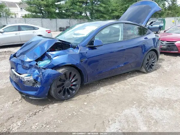 7SAYGDEF7PF904333 2023 TESLA MODEL Y - Image 2