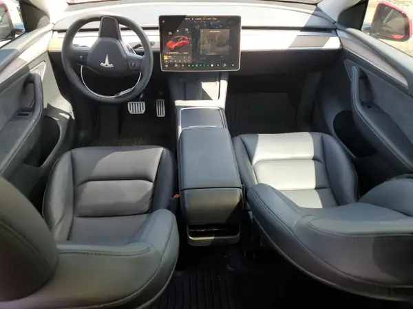 7SAYGDEF7PF905305 2023 TESLA MODEL Y - Image 8