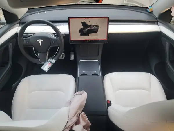 7SAYGDEF7PF938675 2023 TESLA MODEL Y - Image 8