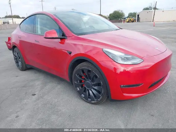 7SAYGDEF7PF976777 2023 TESLA MODEL Y - Image 1