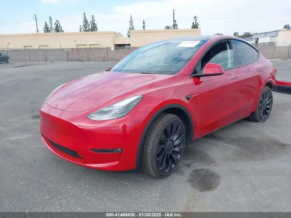 7SAYGDEF7PF976777 2023 TESLA MODEL Y - Image 2