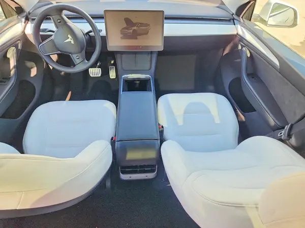 7SAYGDEF7RA265466 2024 TESLA MODEL Y - Image 8