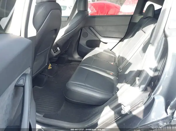 7SAYGDEF7RA277486 2024 TESLA MODEL Y - Image 8