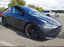 7SAYGDEF7RA328274 2024 TESLA MODEL Y