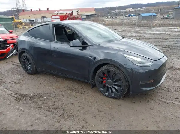 7SAYGDEF7RF020203 2024 TESLA MODEL Y - Image 1