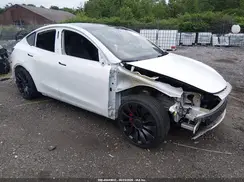 7SAYGDEF7RF046977 2024 TESLA MODEL Y