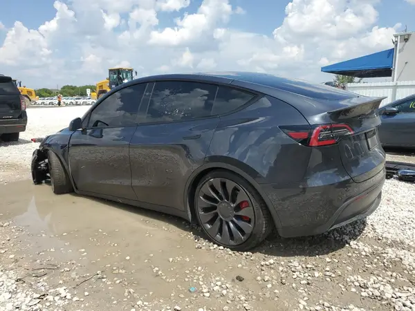 7SAYGDEF7RF048311 2024 TESLA MODEL Y - Image 2