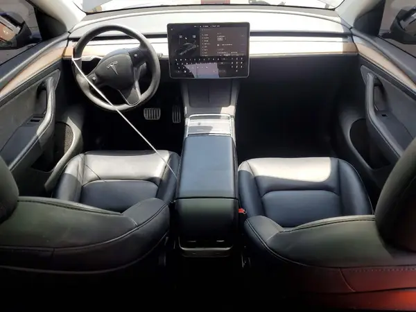 7SAYGDEF7RF088856 2024 TESLA MODEL Y - Image 8