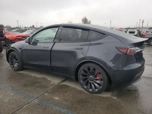 7SAYGDEF7RF104408 2024 TESLA MODEL Y - Image 2