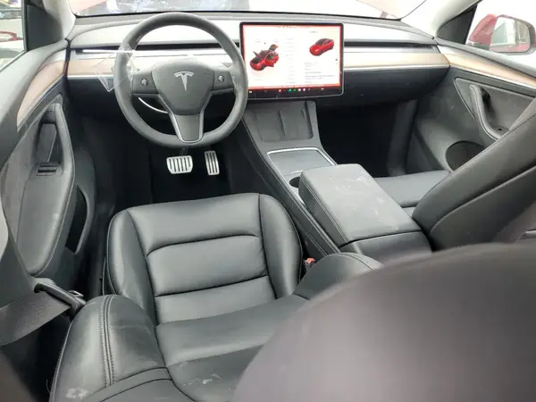 7SAYGDEF7RF154399 2024 TESLA MODEL Y - Image 8